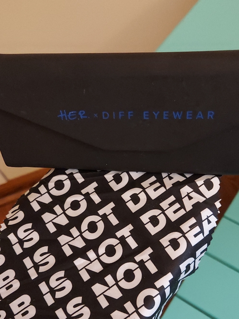 Diff Eyewear Black Sunglasses Case with Blue Logo with Cleaning Cloth